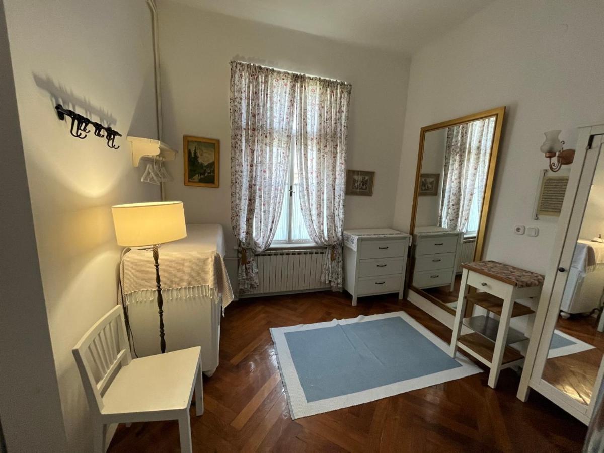 Guest House Ilicki Plac Zagreb Luaran gambar